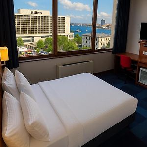 Taksim Express Hotel
