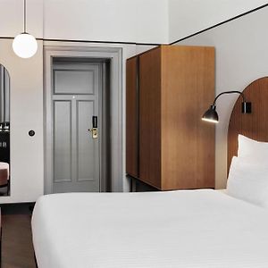 Camera classica con letto king size